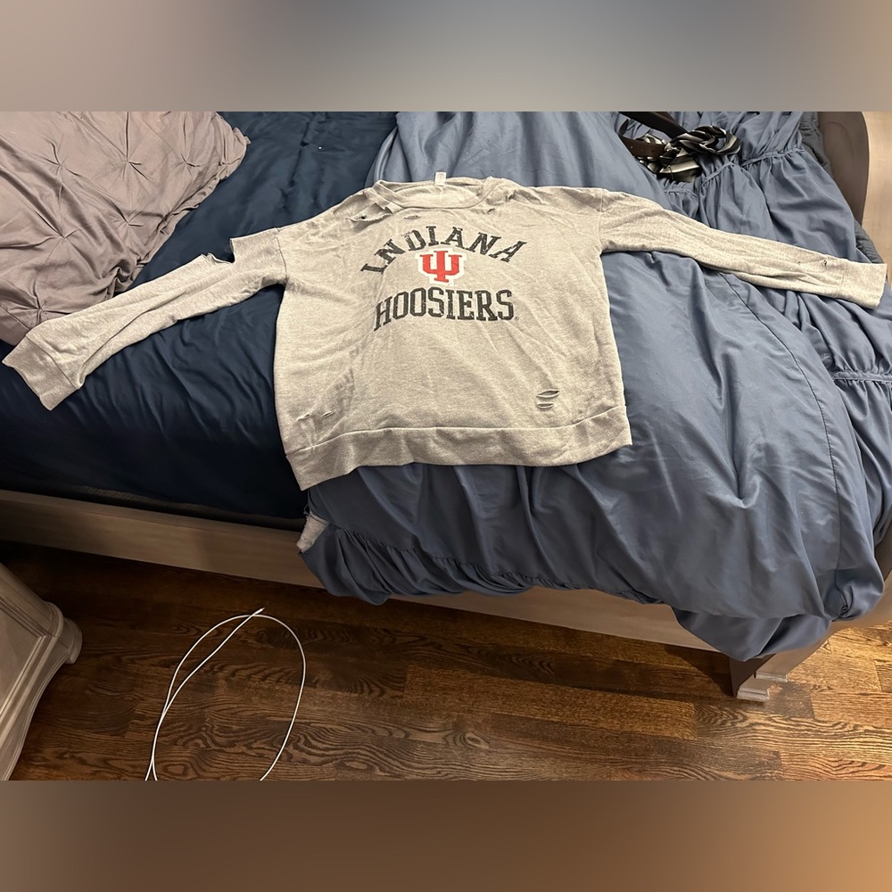Indiana university sweater for women - very comfortable